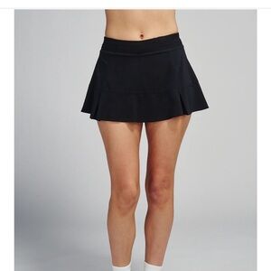 tasc Performance Rhythm Skirt 13in in black athletic skirt